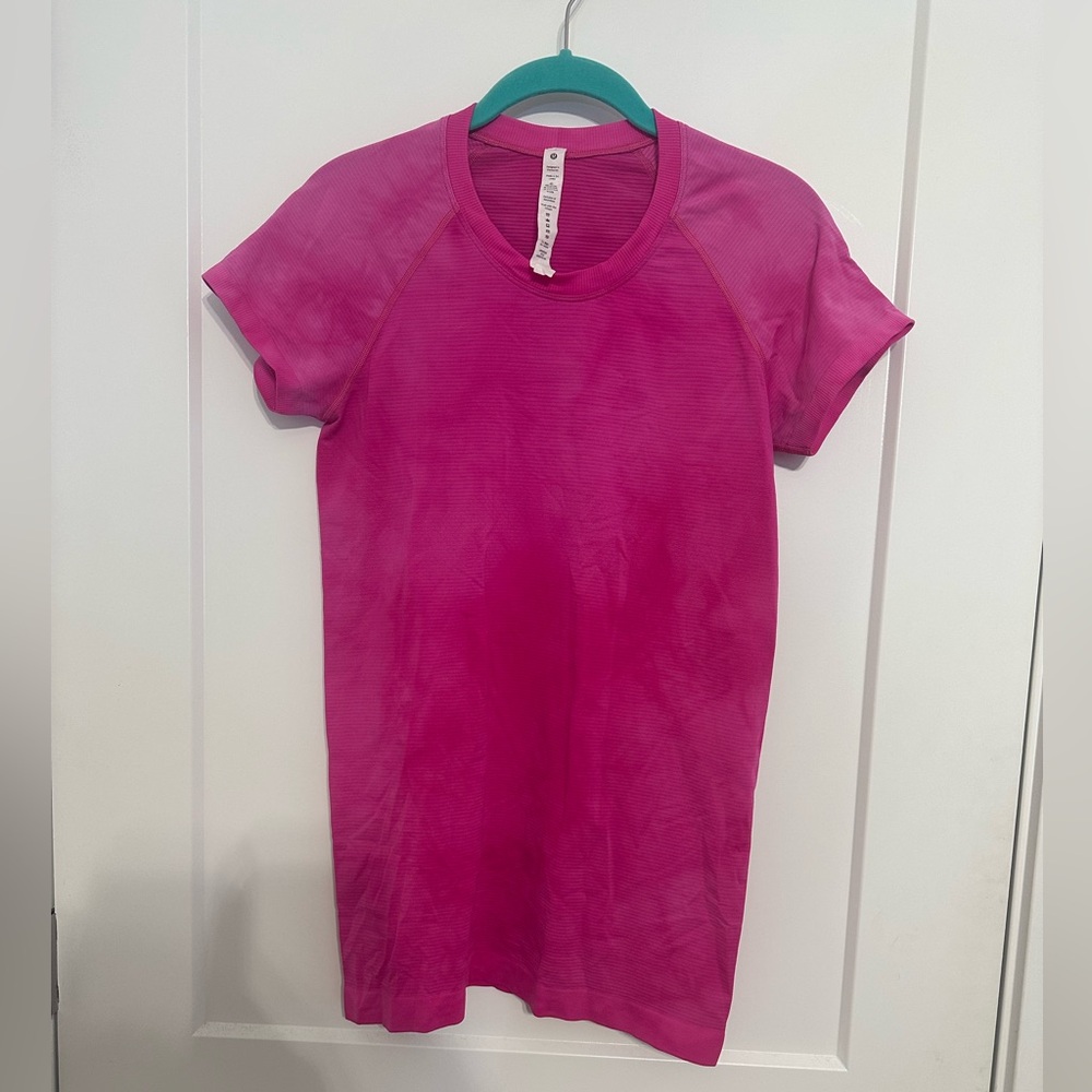 Lululemon Swiftly Tech Short Sleeve 2.0
